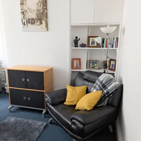 Duel Of House 6br 12 Beds