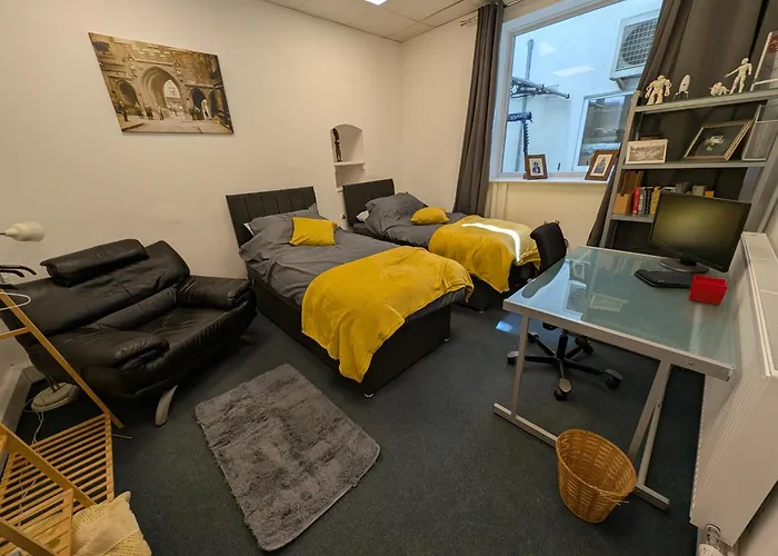 Duel Of House 6br 12 Beds Prázdninový dům Bristol