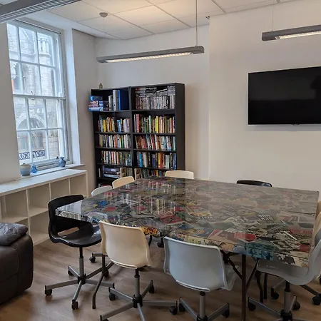 Duel Of House 6br 12 Beds Casa de Férias Bristol